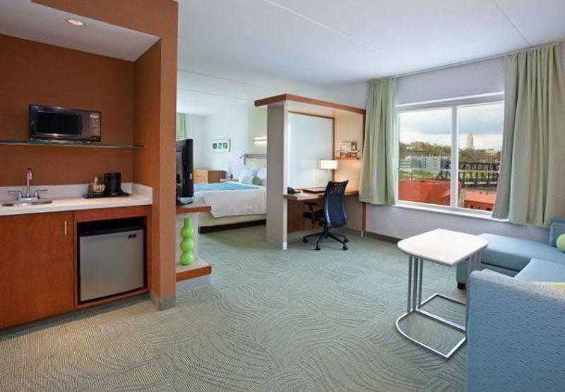Springhill Suites Pittsburgh Southside Works חדר תמונה
